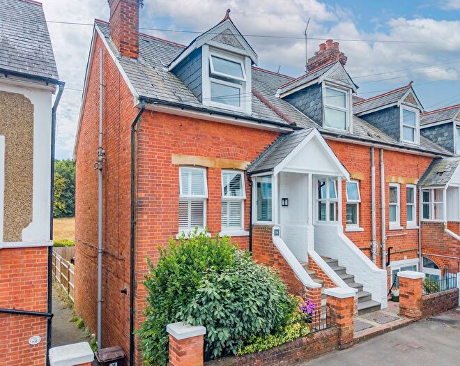 3 Bedroom End Of Terrace House For Sale In Napier Road, Tunbridge Wells, TN2