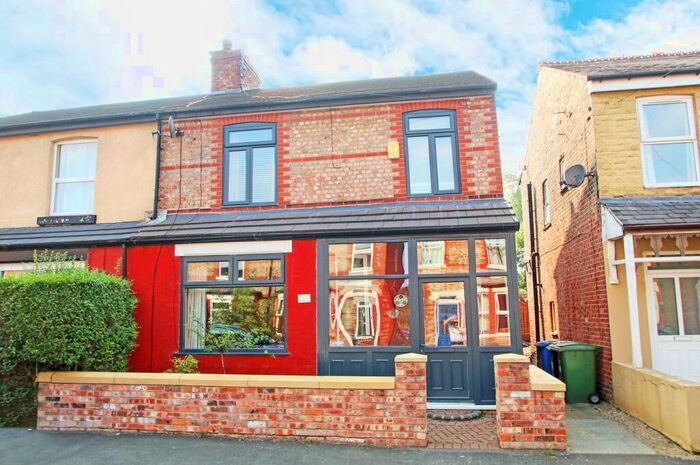 3 Bedroom Semi-Detached House To Rent In Alderley Road, Flixton, Manchester, M41