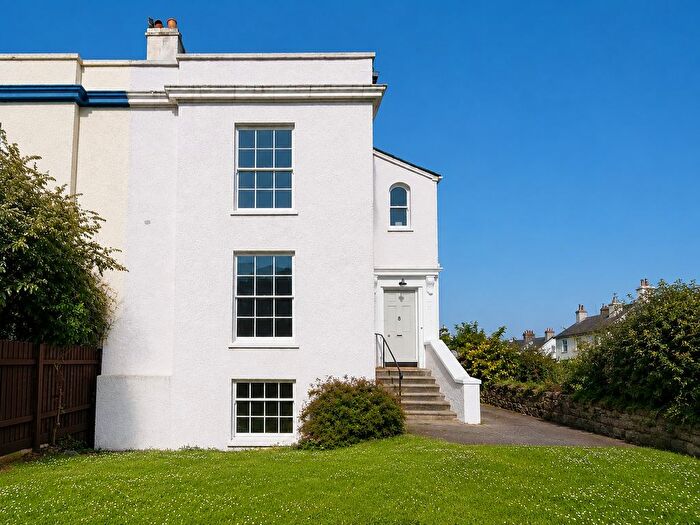 3 Bedroom Maisonette For Sale In Albion Terrace, Exmouth, EX8