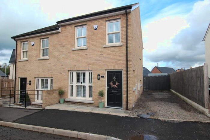 3 Bedroom Semi-Detached House For Sale In Glen Corr Way, Newtownabbey, BT36