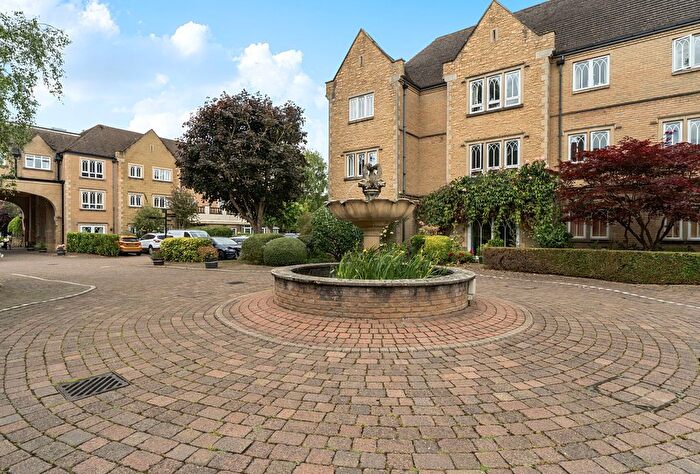 2 Bedroom Flat For Sale In Pegasus Grange, White House Road, Oxford, Oxfordshire, OX1