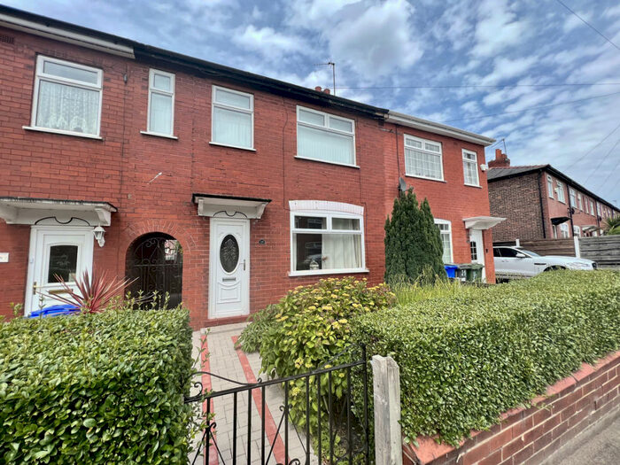 3 Bedroom Terraced House To Rent In Freeman Road, Dukinfield, SK16