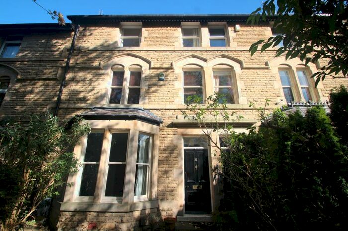 4 Bedroom Town House To Rent In Studley Road, Harrogate, HG1