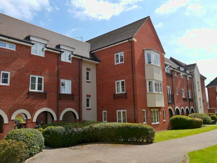 2 Bedroom Flat To Rent In Thames View, Abingdon-On-Thames, OX14