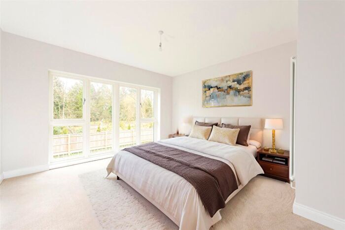 4 Bedroom Detached House For Sale In Aston Abbotts Road, Cublington, Buckinghamshire, LU7