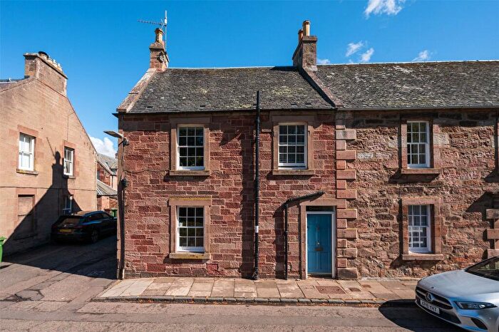 3 Bedroom Semi-Detached House For Sale In High Street, Gifford, Haddington, EH41