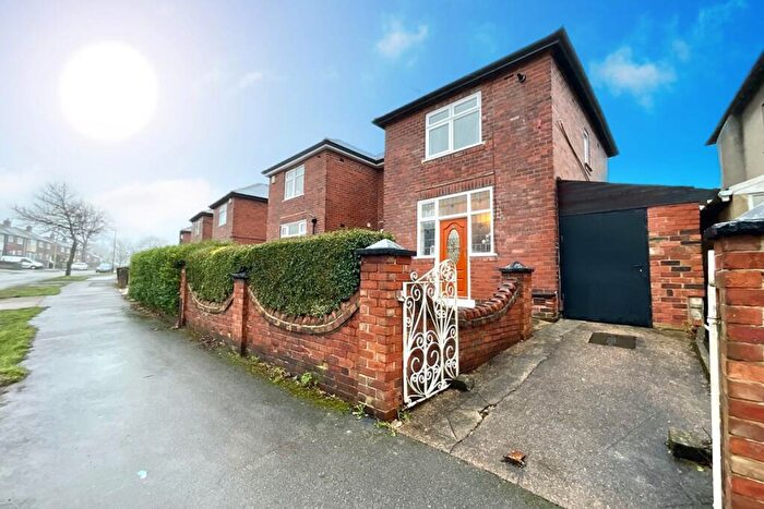 3 Bedroom Semi-Detached House For Sale In Willow Drive, Handsworth, Sheffield, S9