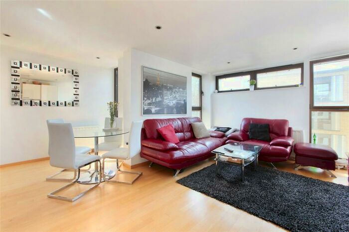 2 Bedroom Property To Rent In Carter House, Petergate, Wandsworth, London, SW11