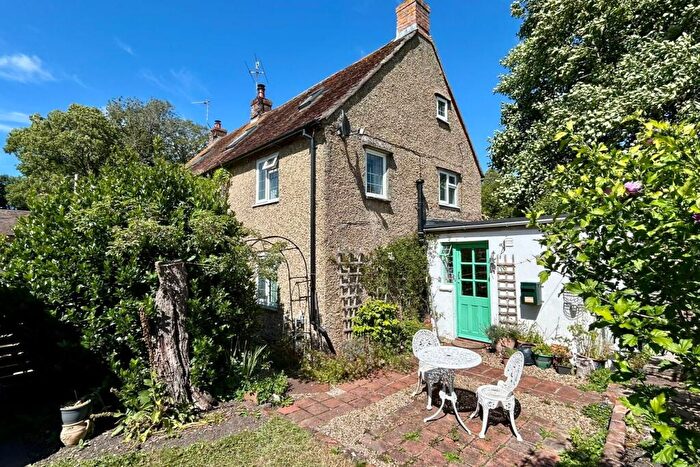 2 Bedroom Cottage For Sale In South Holme, Blandford Forum, DT11