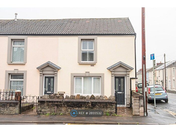 6 Bedroom End Terrace House To Rent In William Street, Swansea, SA1