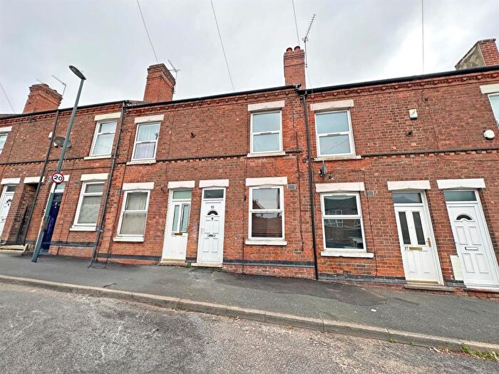 3 Bedroom Terraced House To Rent In Sketchley Street, Nottingham, NG3