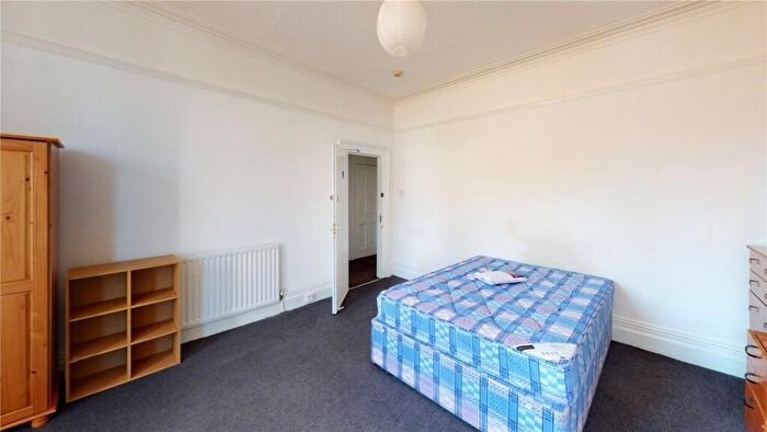 1 Bedroom House To Rent In High Street, Bristol, BS9