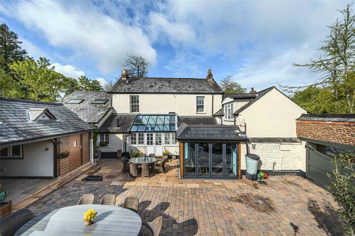 5 Bedroom Detached House For Sale In Aylesbeare, Exeter, EX5