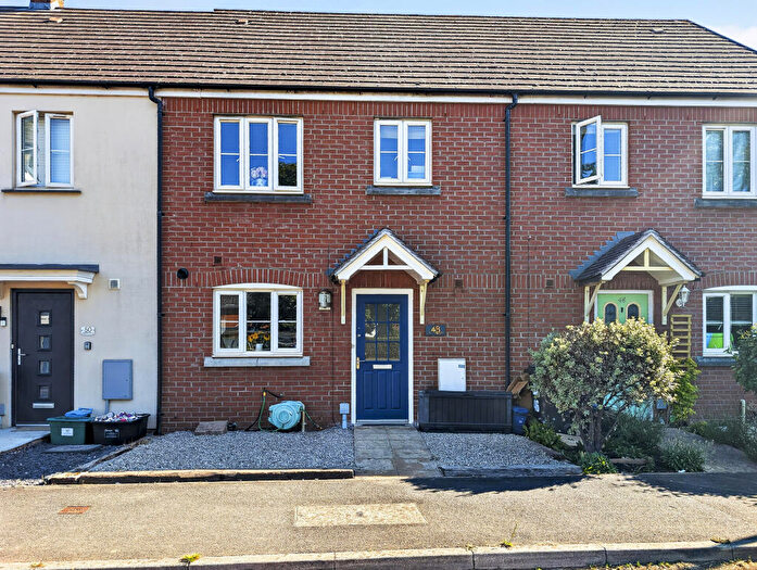 3 Bedroom Terraced House For Sale In Tiverton Road, Cullompton, Devon, EX15