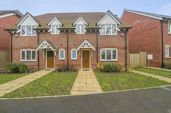 3 Bedroom Semi-Detached House For Sale In Reed Gardens, Woolhampton, Reading, RG7