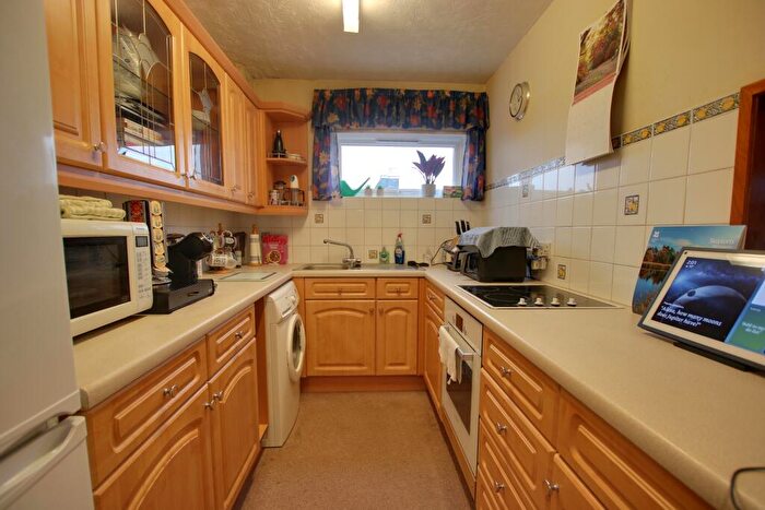 2 Bedroom Apartment For Sale In Winn Road, Southampton, SO17