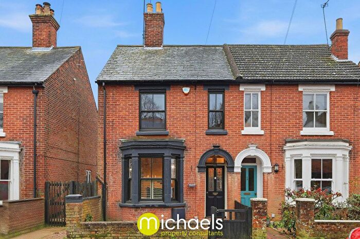 3 Bedroom Semi Detached House For Sale In Irvine Road, Colchester, CO3