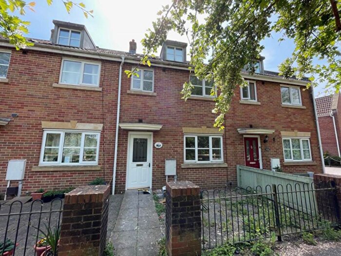 3 Bedroom House To Rent In Badgers Way, Weston Village, Weston-super-Mare, BS24