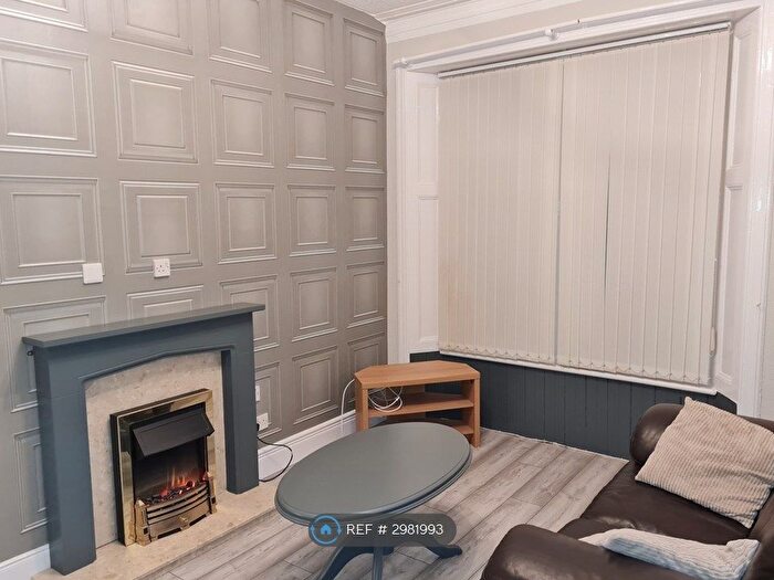 1 Bedroom Flat To Rent In Camelon, Falkirk, FK1