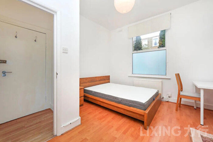 2 Bedroom Terraced House To Rent In Sussex Way, Finsbury Park/Holloway, N7