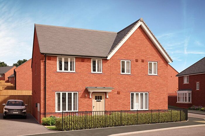 3 Bedroom Semi Detached House For Sale In Bridge End Road, Grantham, NG31