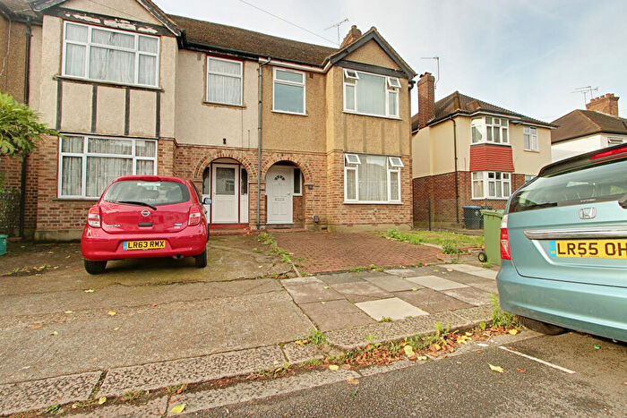 4 Bedroom End Of Terrace House For Sale In Central Road, Wembley, Middlesex, HA0