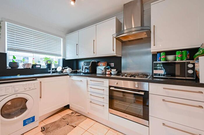 1 Bedroom Flat To Rent In Manchester Road, , Isle Of Dogs, London, E14