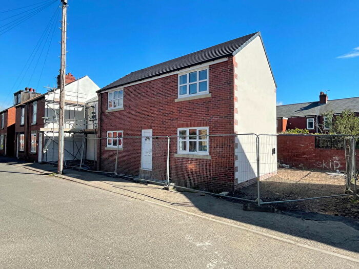 3 Bedroom Detached House For Sale In Filey Avenue, Royston, Barnsley, S71