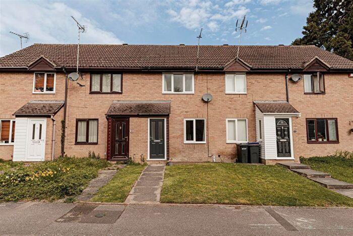 2 Bedroom Terraced House For Sale In Rochester Avenue, Canterbury, CT1