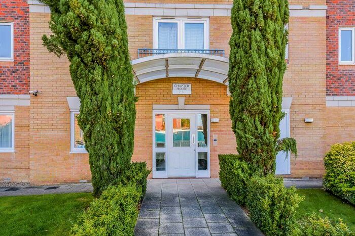 2 Bedroom Apartment To Rent In Chapter House, Farnborough Road, GU14