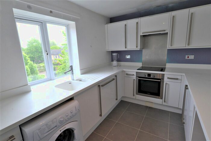 1 Bedroom Flat To Rent In Thames Road, London, SE16