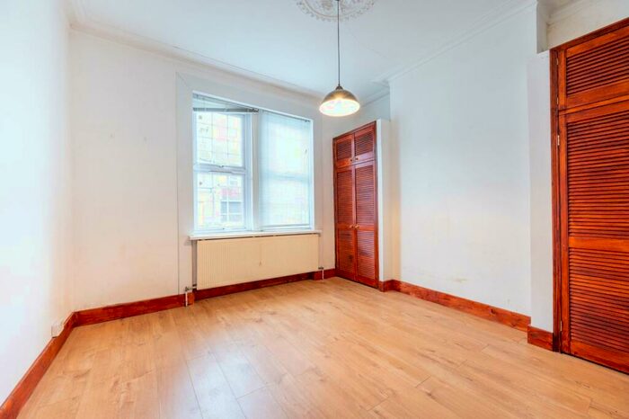 1 Bedroom Semi-Detached House To Rent In Francis Road, Leyton, London, E10