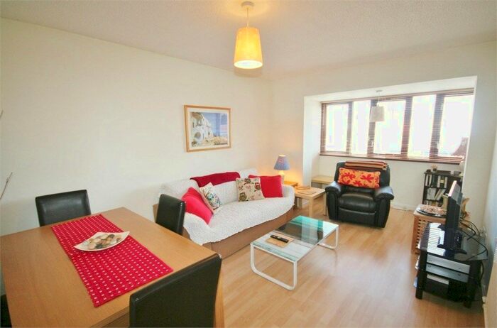 2 Bedroom Flat To Rent In Abernethy Quay, Maritime Quarter, Swansea, SA1