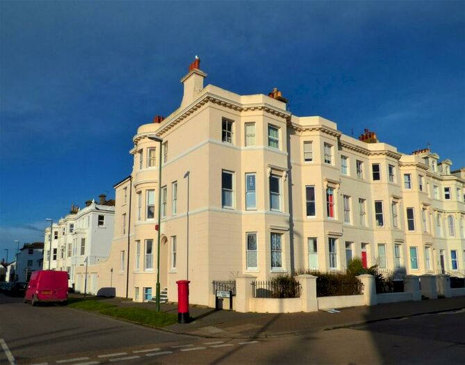 1 Bedroom Apartment To Rent In St. Augustine Road, Littlehampton, BN17