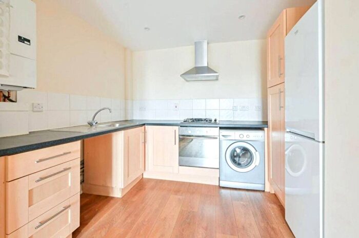 1 Bedroom Flat To Rent In Salisbury Road, London, NW6