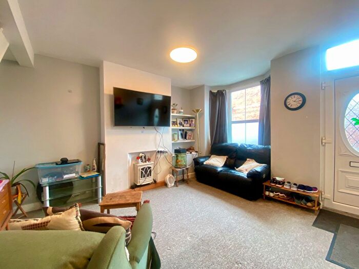 2 Bedroom Terraced House To Rent In Little Chestnut Street, Worcester, WR1