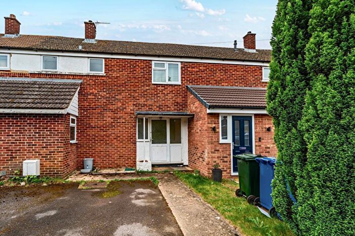 3 Bedroom Terraced House For Sale In Caversfield, Oxfordshire, OX27