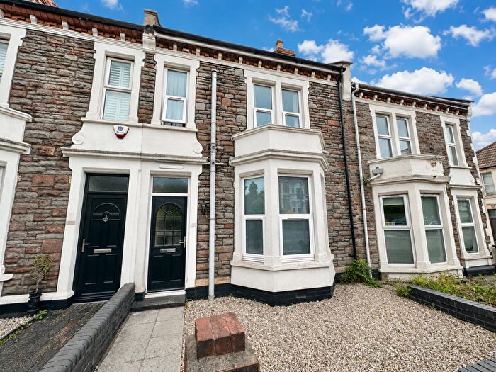 6 Bedroom House To Rent In Gloucester Road, Horfield, Bristol, BS7