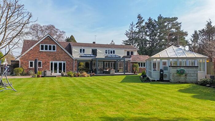 5 Bedroom Detached House For Sale In Struan Gardens, Ashley Heath, Ringwood, BH24