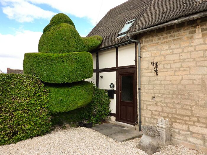 2 Bedroom Cottage To Rent In Mill Street, Prestbury, GL52