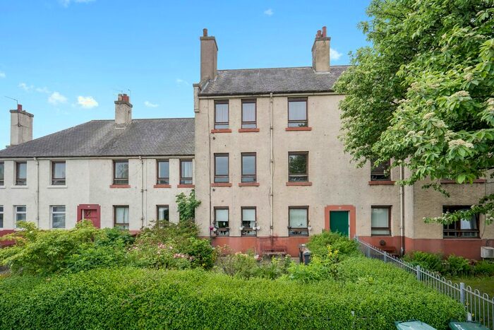 2 Bedroom Flat For Sale In / West Granton Road, Granton, Edinburgh, EH5