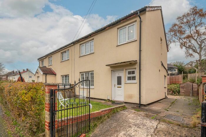 3 Bedroom Semi-Detached House To Rent In Lingfield Drive, Moor Allerton, Leeds, LS17