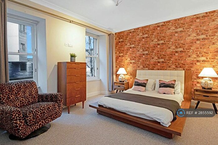 1 Bedroom Flat To Rent In Cowgate, Edinburgh, EH1