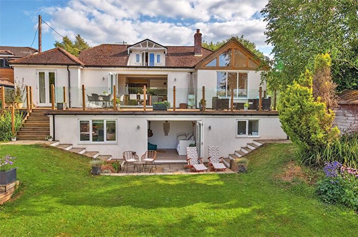 4 Bedroom Detached House For Sale In High Street, Manton, Marlborough, Wiltshire, SN8