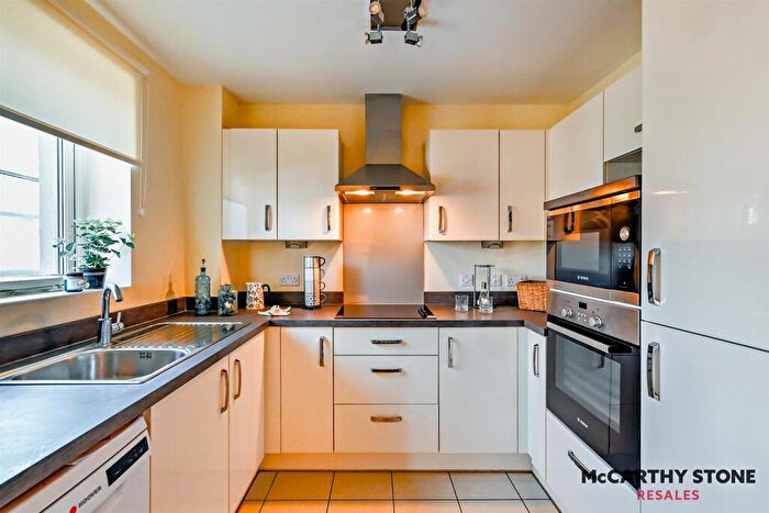 1 Bedroom Apartment For Sale In Tudor Rose Court, South Parade, PO4