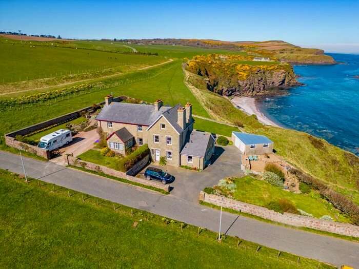 4 Bedroom Cottage For Sale In Pennan, Fraserburgh, AB43