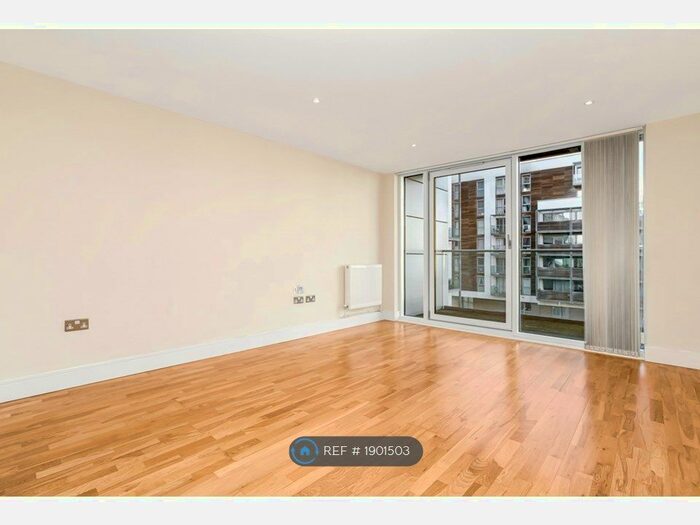 1 Bedroom Flat To Rent In Merryweather Place, London, SE10