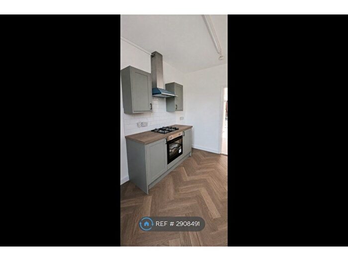 3 Bedroom Terraced House To Rent In Dover Road, Portsmouth, PO3