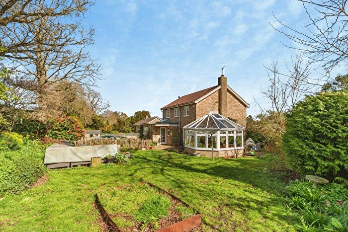 4 Bedroom Detached House For Sale In Guillards Oak, Midhurst, West Sussex, GU29