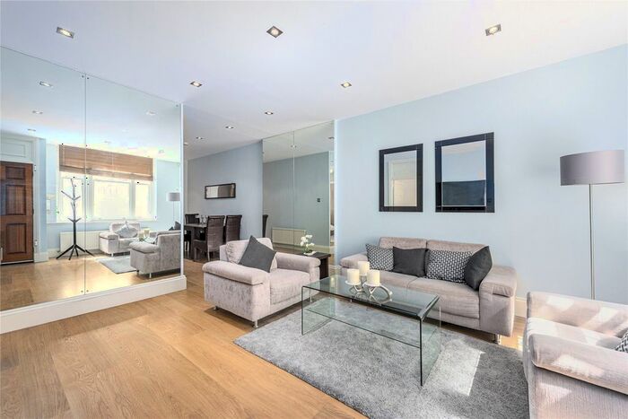 3 Bedroom Flat To Rent In Bickenhall Mansions, Bickenhall Street, W1U